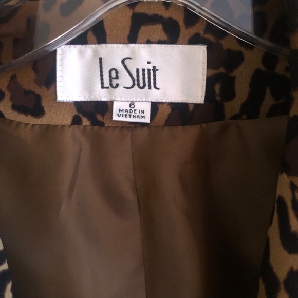 Leopard Print Trench Coat by Size 6 - Picture 12 of 15